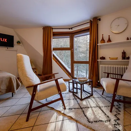 Dust And Snow - Sulle Piste Da Sci Di